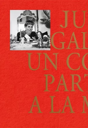 UN CONEJO PARTIDO POR LA MITAD