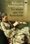MUJER QUE LEÍA DEMASIADO